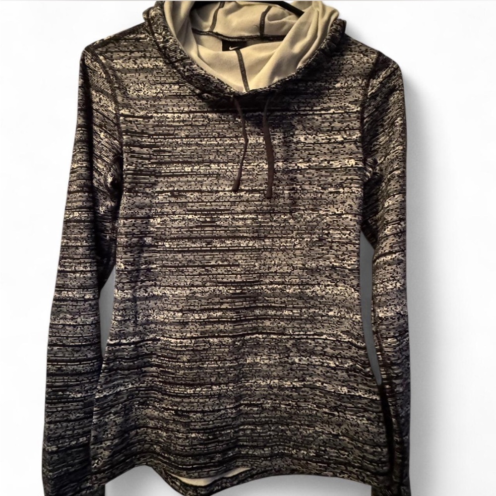 Nike Pro Dri-FIT Shirt in  Gray and black static size small